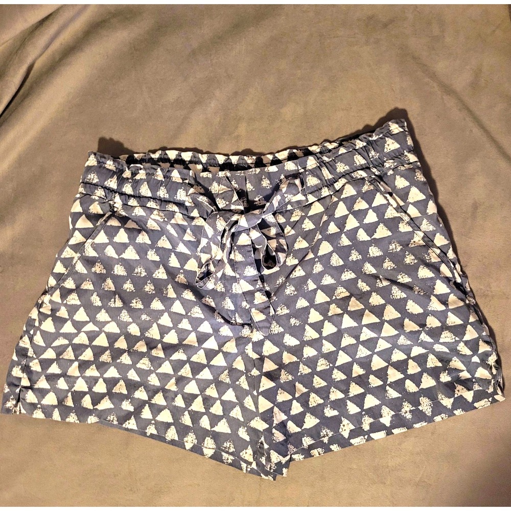 Ann Taylor LOFT Geometric Paperbag High Rise Tie Waist 8  Shorts Pockets 8